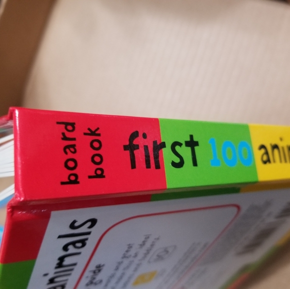 Priddy Books board books set, First 100 Words & First 100 Animals - Picture 4 of 6
